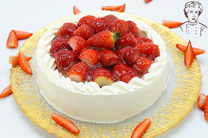 Tarta de fresón con nata de El Obrador De Goya